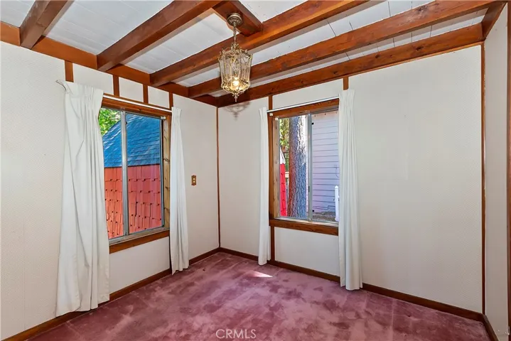 311 Oak Dr., Lake Arrowhead, California 92352