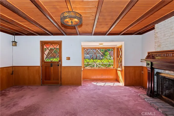 311 Oak Dr., Lake Arrowhead, California 92352