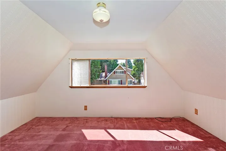 311 Oak Dr., Lake Arrowhead, California 92352