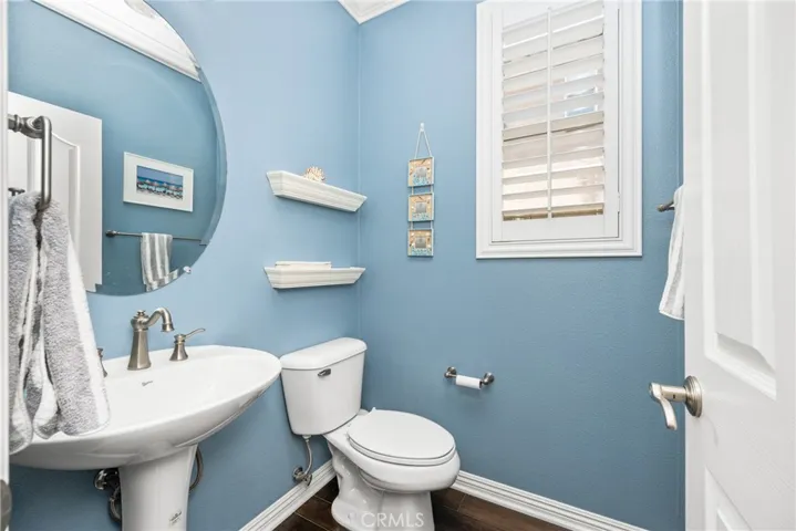 Powder room