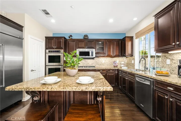 Kitchen Area/Built-in Frig