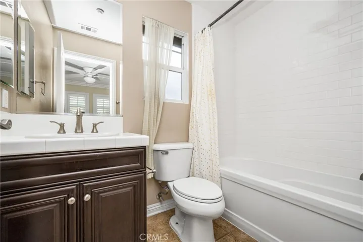 Bathroom attached to additional bedroom
