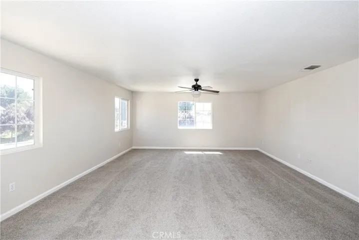584 Spruce Court, Chowchilla, California 93610
