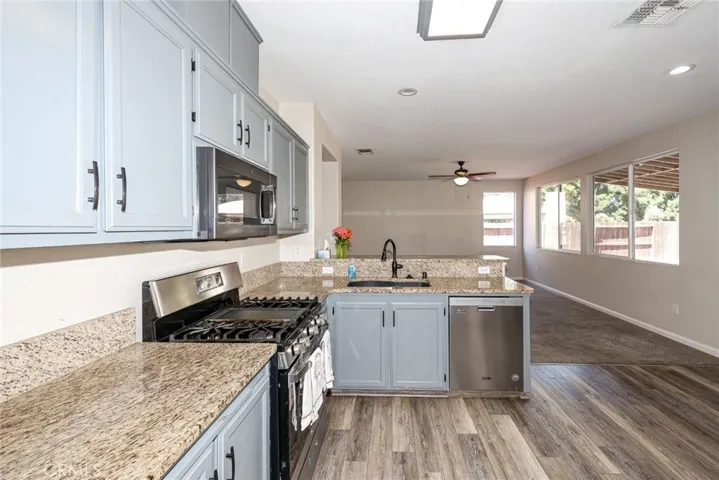 584 Spruce Court, Chowchilla, California 93610