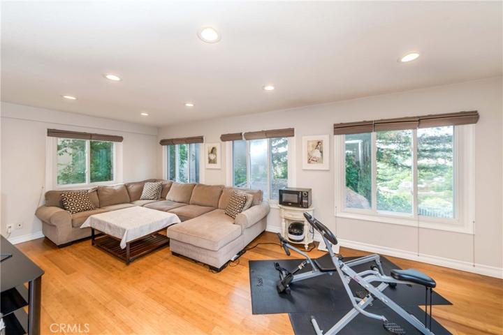 16285 Aurora Crest Drive, Whittier, California 90605