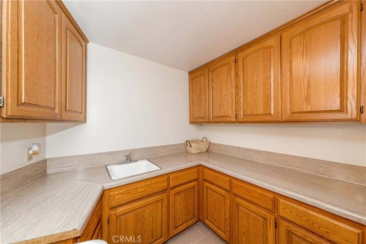 16285 Aurora Crest Drive, Whittier, California 90605