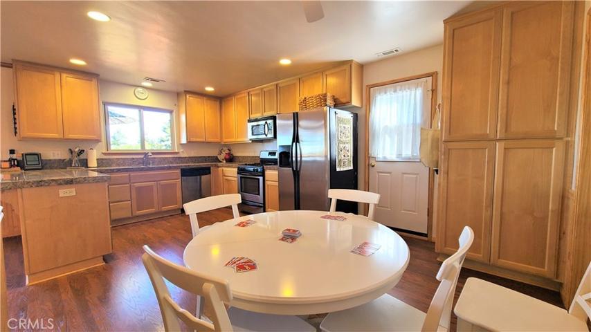33470 Angeles Drive, Green Valley Lake, California 92341