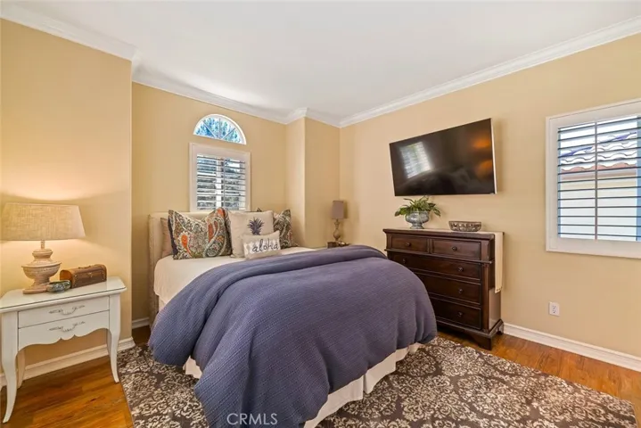 Secondary bedroom