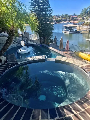 30265 Channel Way Drive, Canyon Lake, California 92587