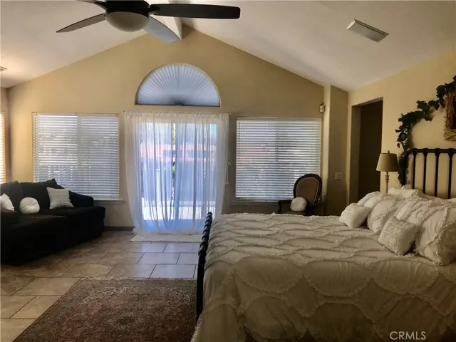 30265 Channel Way Drive, Canyon Lake, California 92587