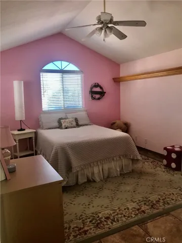30265 Channel Way Drive, Canyon Lake, California 92587