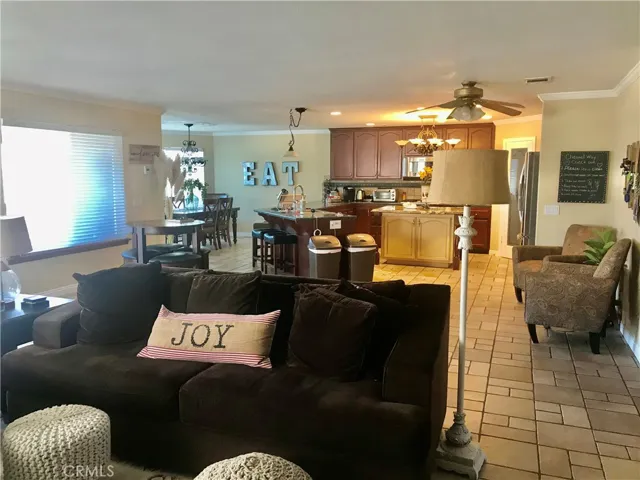 30265 Channel Way Drive, Canyon Lake, California 92587