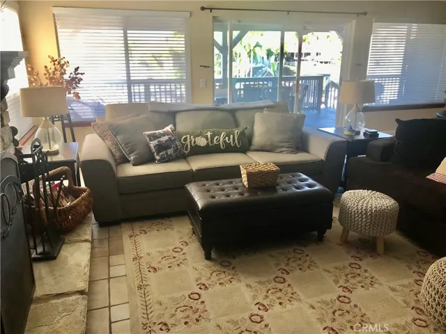 30265 Channel Way Drive, Canyon Lake, California 92587