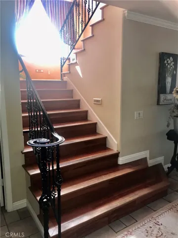 30265 Channel Way Drive, Canyon Lake, California 92587