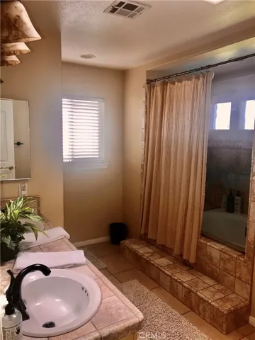 30265 Channel Way Drive, Canyon Lake, California 92587