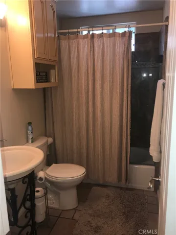 30265 Channel Way Drive, Canyon Lake, California 92587