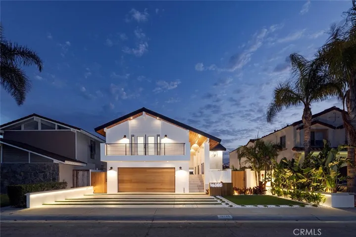16385 Maruffa Circle, Huntington Beach, California 92649