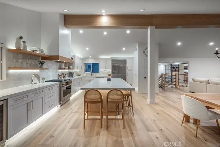 16385 Maruffa Circle, Huntington Beach, California 92649