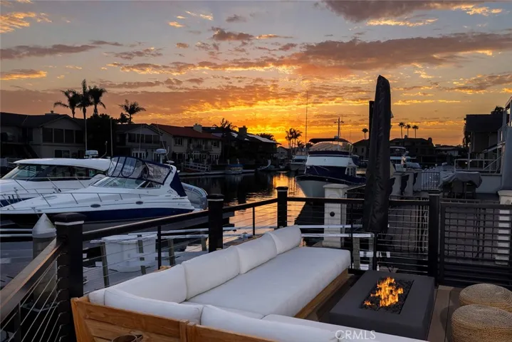 16385 Maruffa Circle, Huntington Beach, California 92649