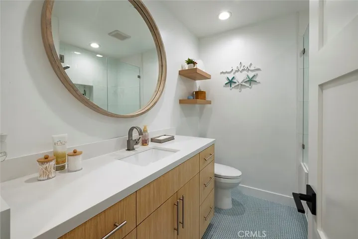 16385 Maruffa Circle, Huntington Beach, California 92649