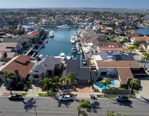 16385 Maruffa Circle, Huntington Beach, California 92649