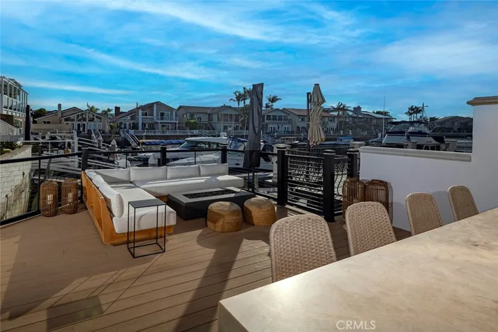 16385 Maruffa Circle, Huntington Beach, California 92649