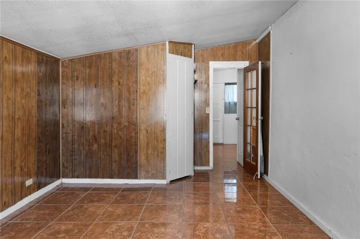 315 S B Street, Perris, California 92570