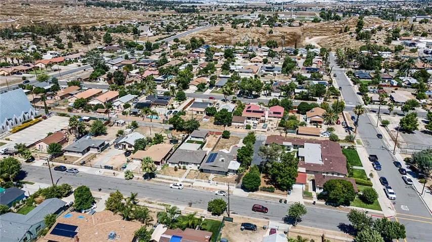 315 S B Street, Perris, California 92570