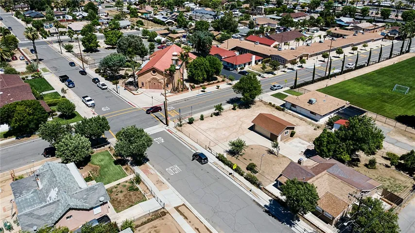 315 S B Street, Perris, California 92570