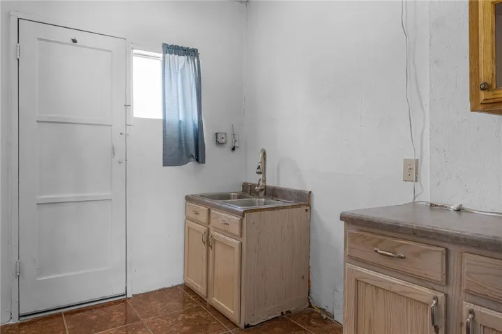 315 S B Street, Perris, California 92570