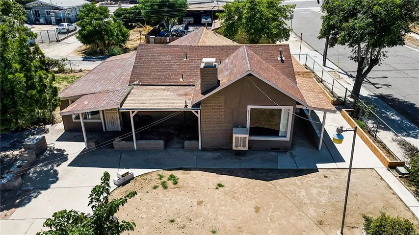 315 S B Street, Perris, California 92570