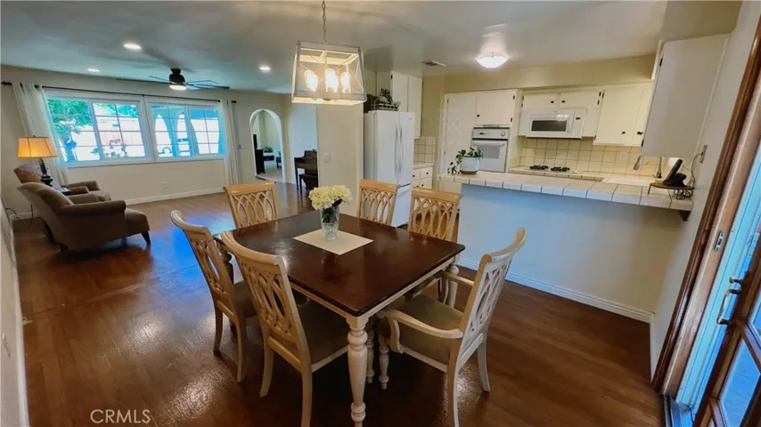 Livingroom, Dining area, and Kitchen View