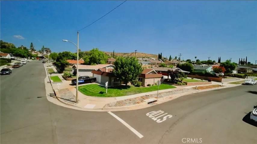 28034 Langside Avenue, Canyon Country, California 91351
