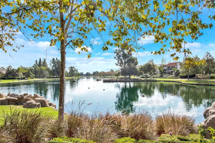 197 Montana Del Lago Drive, Rancho Santa Margarita, California 92688