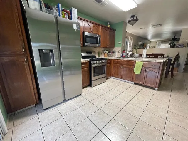 1341 Plum Street, Selma, California 93662