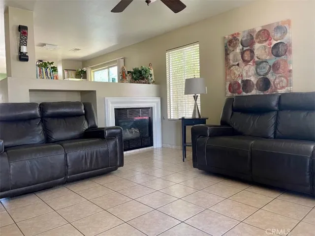1341 Plum Street, Selma, California 93662