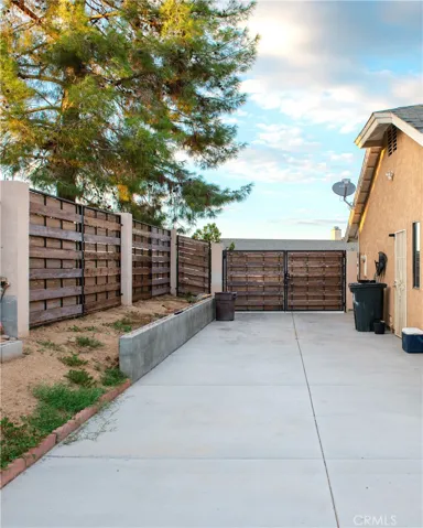 16157 Sitting Bull Street, Victorville, California 92395
