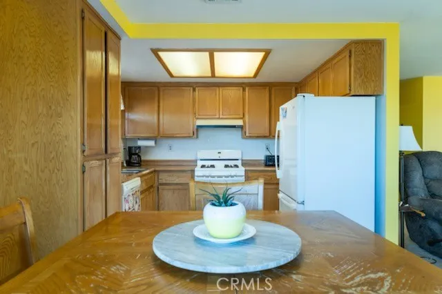 11411 2nd Avenue, Hesperia, California 92345