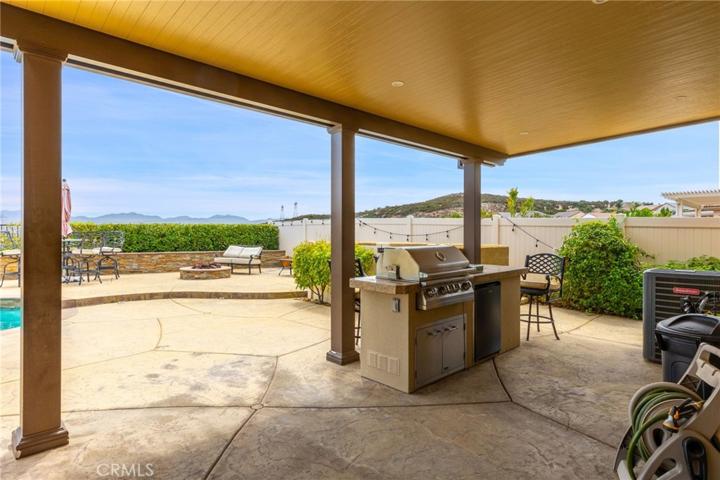 1531 Edgebrook, Beaumont, California 92223