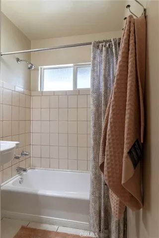 702 W Carter Drive, Glendora, California 91740