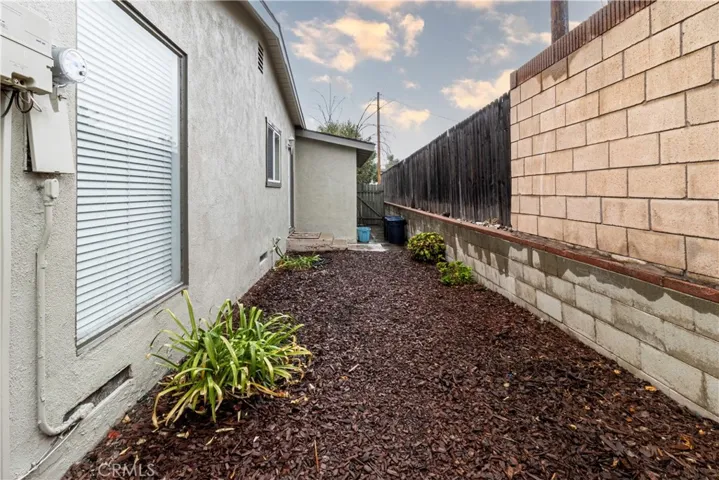 702 W Carter Drive, Glendora, California 91740