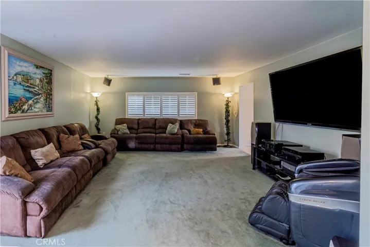 702 W Carter Drive, Glendora, California 91740