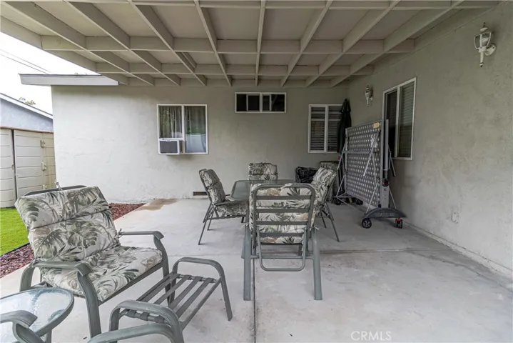 702 W Carter Drive, Glendora, California 91740