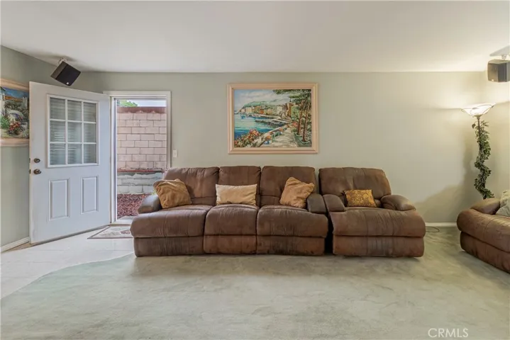 702 W Carter Drive, Glendora, California 91740