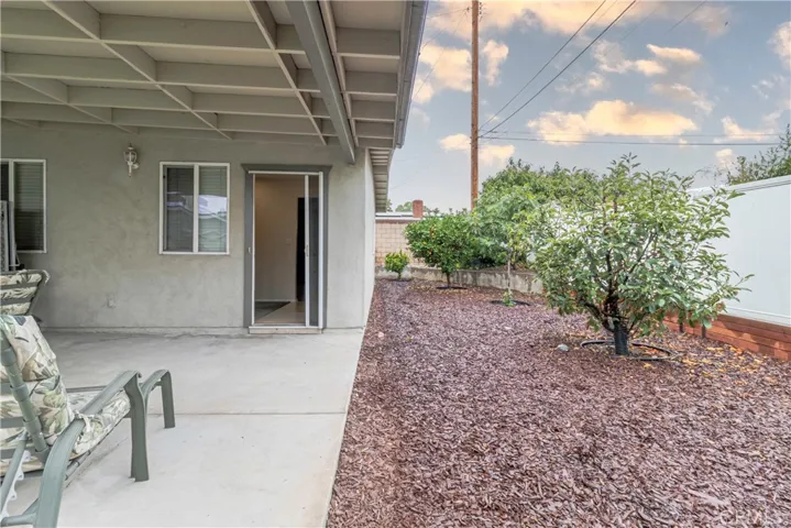 702 W Carter Drive, Glendora, California 91740