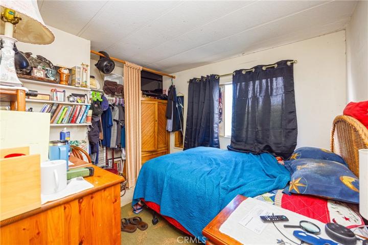 Guest bedroom 1