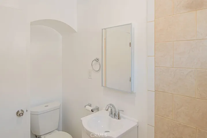 9832 Otis Street, South Gate, California 90280