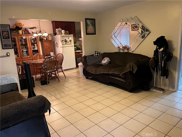 12 Dovecote Lane Unit 370, Carson, California 90745