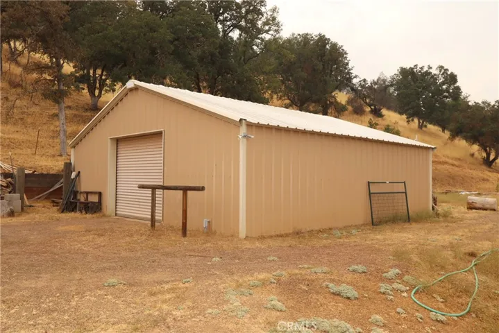1563 Old Long Valley Road, Clearlake Oaks, California 95423