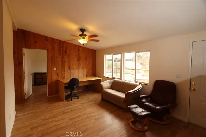 1563 Old Long Valley Road, Clearlake Oaks, California 95423